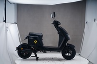 Indischer Scheibenbremsen-Elektroroller mit 2 Rädern, persönlicher Transporter, günstiger Preis, 48V CKD Sportbikes, 400W, 50km Reichweite, 40-60km/h