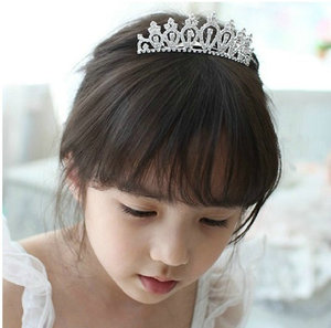 <span class=keywords><strong>Couronne</strong></span> de princesse pour filles anniversaire spectacle cadeau <span class=keywords><strong>couronne</strong></span> diadème diadème blanc plaqué cristal Floral <span class=keywords><strong>mariage</strong></span> mariée cheveux tête accessoires - Product Image 2