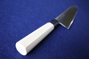 Cuchillo de Cocina Japonés con Acero Sueco - Product Image 5