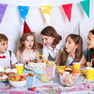 Seau à popcorn en papier pliable personnalisé pour fête d'anniversaire, noir et blanc, pour soirée cinéma, mini boîtes à popcorn en gros - Product Image 6
