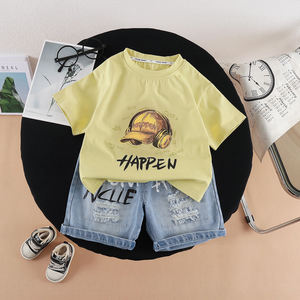 Ensemble de <span class=keywords><strong>tenue</strong></span> d'été <span class=keywords><strong>style</strong></span> coréen 2026 pour bébés garçons, ensemble 2 pièces mode à manches courtes avec chapeau et imprimé casque, costume pour enfants - Product Image 2