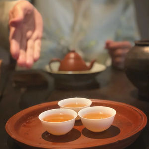 Ya Shi Xiang Northern Fujian Oolong-Qualité supérieure avec notes de chèvrefeuille et d'amande Emballage cadeau amincissant et antioxydant - Product Image 5