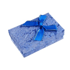 Boîte à bijoux de luxe en papier mat pour collier ruban papillon boîte à ornements en papier mat wagon cadeau - Product Image 2