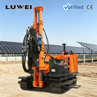 Machine de forage et de battage de pieux multifonctionnelle sur chenilles pour fondations photovoltaïques solaires