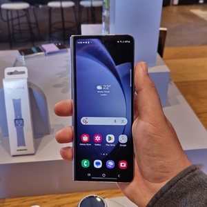 <span class=keywords><strong>Samsung</strong></span> <span class=keywords><strong>Fold</strong></span> 5 Original Grado A+ Desbloqueado Casi Nuevo <span class=keywords><strong>256GB</strong></span>/512GB/1TB AMOLED 50MP Versión Global - Product Image 2