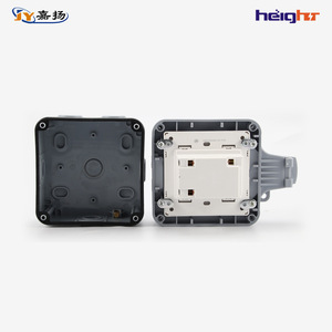 กล่องเต้ารับกันน้ำสำหรับภายนอกอาคาร Heightz รุ่น MP1 5 ช่อง 10A 230V IP66 พร้อมระบบป้องกัน Rcbo สำหรับใช้งานกลางแจ้ง - Product Image 4