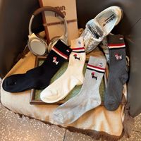 Chaussettes mi-mollet en coton boutonnées, style preppy, tendance, à rayures européennes, richement brodées, motif chiot TB, best-seller de l'été