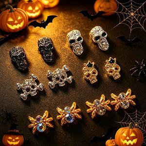Kit de adornos para uñas de Halloween, 30 piezas, con diseño de araña, corona, calavera, pedrería metálica, para uñas postizas, manicura DIY, venta al por mayor - Product Image 1