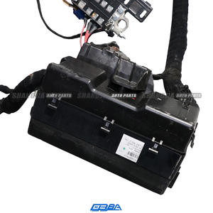 Sistema eléctrico de coche de alta calidad, Material Original, caja de fusibles trasera de coche de gama alta para Maserati Levante 2017 OE 670006554 - Product Image 6