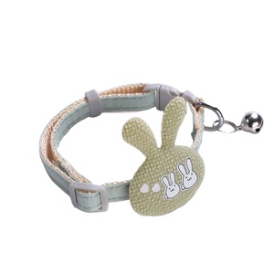 Lindo estilo cartón suave gato <span class=keywords><strong>Collar</strong></span> sólido poliéster correa para mascotas con campana elegante patrón sólido - Product Image 1