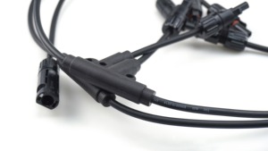 PV004-XT1 Photovoltaic Cable Connector 1000V 30A Rated For Solar Power System Wiring With Easy Connect Disconnect Feature - Product Image 2