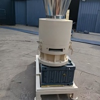 Machine à granulés de bois biomasse CE personnalisée avec moteur, équipement de fabrication de granulés de sciure de bois de marque Pengfan pour le chauffage agricole