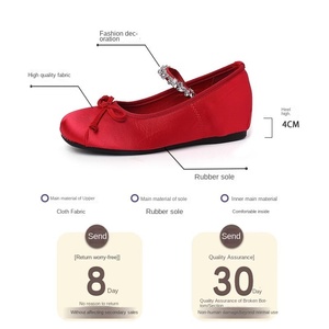 Nuove <span class=keywords><strong>Ballerine</strong></span> Mary Jane da <span class=keywords><strong>Donna</strong></span> con Tacco Grosso in Raso per Primavera Estate, con Strass e Catena, Interno Rialzato - Product Image 1