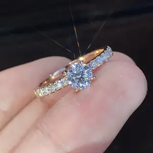 Grosir penjualan paling laris cincin pertunangan kualitas tinggi perhiasan berlian Moissanite cincin pertunangan