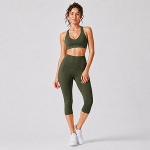 Nouvel ensemble de yoga 2026 pour <span class=keywords><strong>femme</strong></span> : soutien-gorge de <span class=keywords><strong>sport</strong></span> à maintien élevé, anti-choc et push-up, et pantalon <span class=keywords><strong>capri</strong></span> – Tenue de <span class=keywords><strong>sport</strong></span> active pour gym et fitness - Product Image 6