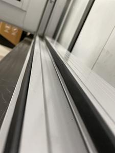 Puerta Insonorizada de Aleación de Aluminio con Diseño Japonés de Primera Calidad Silent Living para Cocinas Comerciales - Product Image 5