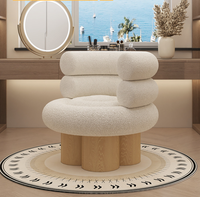 Fauteuil simple moderne en forme de fleur en bois de noyer naturel scandinave pour salon