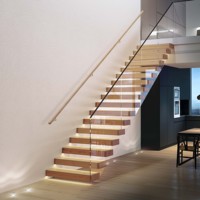 Escalier intérieur moderne de luxe préfabriqué en métal, conception d'escalier droit à poutre simple personnalisée