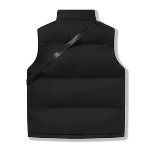 Automne 2024 vêtements gilet bouffant femmes hommes unisexe Logo personnalisé sans manches veste bouffante avec sac gilet en Polyester - Product Image 3