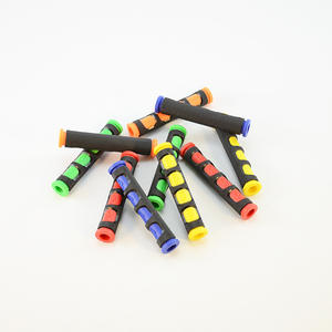 <span class=keywords><strong>Poignée</strong></span> <span class=keywords><strong>de</strong></span> <span class=keywords><strong>frein</strong></span> antidérapante souple en gros Manchon en silicone Housse <span class=keywords><strong>de</strong></span> protection pour vélo <span class=keywords><strong>de</strong></span> <span class=keywords><strong>moto</strong></span> Accessoires pour boutique Équipement <span class=keywords><strong>de</strong></span> protection - Product Image 2