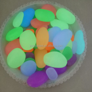 Vente en gros d'usine : Gravier artificiel luminescent en résine <span class=keywords><strong>pour</strong></span> aménagement paysager extérieur, pavage de <span class=keywords><strong>jardin</strong></span> et décoration de voies piétonnes - Product Image 5