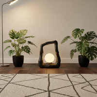 Lampe de table moderne en céramique avec LED, design évidé, base E14 et abat-jour noir pour la décoration intérieure
