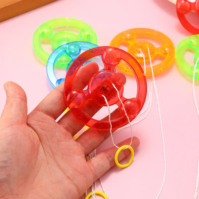 1 Stück lustige Kinderspielzeuge blinkendes Seil-Flugräder klassisch Led-Leuchte zur Handziehung des Flugräders Giroschlager-Spielzeug leuchtet im Dunkeln Spielzeug Kindergeschenk