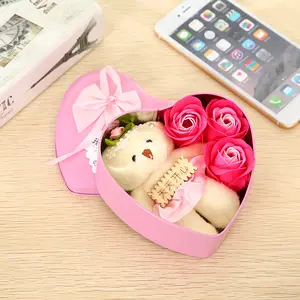 어머니의 날 발렌타인 데이 크리 에이 티브 아이디어 선물 3pcs 장미 비누 꽃 작은 곰 하트 모양의 장미 선물 상자