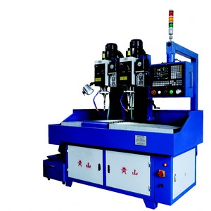 Máquina Perforadora Huangshan ZSK4735SF CNC de Doble Estación con Mesa Deslizante Servo para Trabajos en Metal - Product Image 1