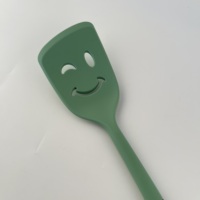Vente en gros de kit de cuisine outils de cuisson antiadhésifs batterie de cuisine en silicone kit d'ustensiles