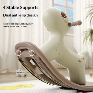 <span class=keywords><strong>Cavallo</strong></span> <span class=keywords><strong>a</strong></span> Dondolo Anti-Ribaltamento per Bambini, in Plastica HDPE Ecologica, Bordi Lisci e Base Larga, <span class=keywords><strong>Regalo</strong></span> per Bambini dai 3 agli 8 Anni - Product Image 4