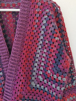 Personnalisé OEM ODM fait à la main en coton Cardigan Vintage à motifs floraux grand-mère Cardigan en tricot à motifs carrés au crochet chandails surdimensionnés pour femmes