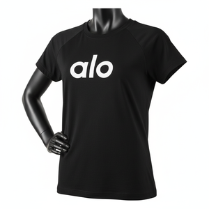 T-shirt Lulu con Stampa Semplice per Modello 120 di Origine Messicana - Product Image 2