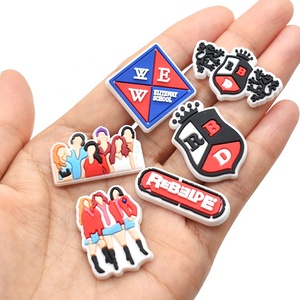 2023 populaire RBD breloques de chaussures chanteur <span class=keywords><strong>rebelde</strong></span> breloques de chaussures - Product Image 1