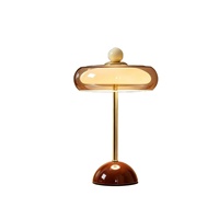 Nouvelle lampe de table rétro de luxe haut de gamme en forme de champignon, lampe de chevet à piles, lumière d'ambiance à intensité variable, style Instagram