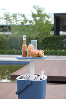 Table de bar fraîcheur 2-en-1 avec seau à glace intégré et poignée, en plastique, pour terrasse extérieure