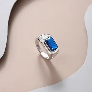 Cincin perak murni S925 korundum biru untuk pria, cincin tren batu permata modis dapat disesuaikan