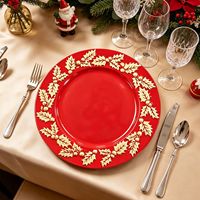 Assiettes de Présentation de Noël 13 Pouces Rouges en Plastique PP – Vente en Gros, Gaufrées, Décoration de Table Festive pour Mariages et Banquets