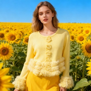 เสื้อสเวตเตอร์ถักแขนยาวลายดอกไม้สำหรับผู้หญิง แต่งระบายชายเสื้อ แฟชั่น - Product Image 3