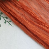 Chemin de table en gaze de coton, doux, drapé et réutilisable, pour les distributeurs de l'hôtellerie, couleurs personnalisées et approvisionnement en gros