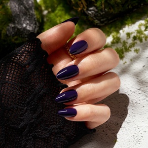 BTARTBOX Faux Ongles Réutilisables Faits Main en Gros, Qualité Supérieure, Courts, Amande, Personnalisés, en Gel Souple à Presser, Vente en Gros - Product Image 1