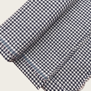Tissu en coton Crisl Classic 21s, tissage uni, teint en fil, à carreaux, en rouleau, pour chemises et manteaux - Product Image 3