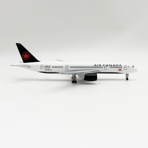 18cm エア・カナダ ボーイングB787 ドリームライナー ダイキャストメタル飛行機模型（ランディングギア付き） - Product Image 3