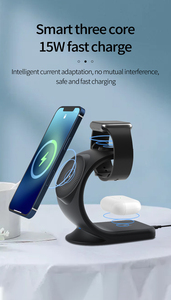 Base de carga rápida de 15W, soporte de muñeca magnético 3 en 1, cargador de teléfono inalámbrico para <span class=keywords><strong>iPhone</strong></span> 12-14 para AirPods IWatch Input 9V/2A - Product Image 5