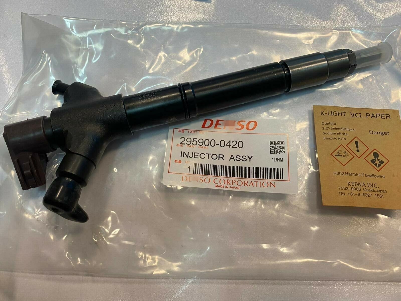 common rail injector 23670-26060 295900-0420 for toyota 2AD-FHV diesel fuel injector nozzle 23670-26060 295900-0420 23670-29125