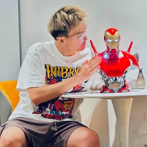 Intelligentes Roboter modell mit kon figur ierbarer Touch Control-Beleuchtung Hand-Desktop-Computer-Ornament Perfektes Geschenk - Product Image 4