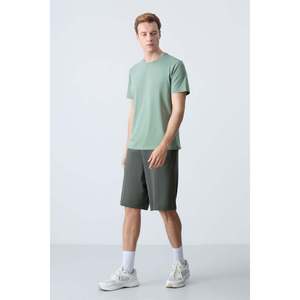 Shorts basiques pour hommes en coton kaki, épais, doux et texturés, coupe standard - 81277 - Kaki - Product Image 1