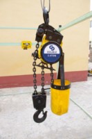 Treuil pneumatique à double chaîne 2T 2000kg, palan à chaîne pneumatique, télécommande, vitesse de levage 2,4m/min, garantie 1 an, sans électricité