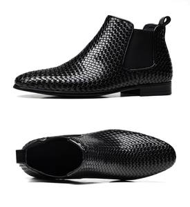 รองเท้าออกซ์ฟอร์ดหนังแท้ปักลายสำหรับผู้ชายรุ่นใหม่ S0068X เหมาะสำหรับงานแต่งงาน งานทางการ  ขอบเปิดประดับมุก ดีไซน์ทันสมัย - Product Image 6