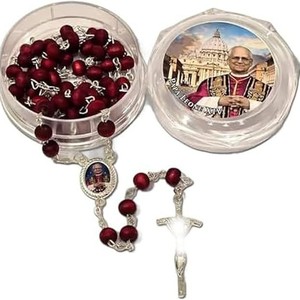 Pape Léon XIV pétale de rose rouge-chapelet en bois parfumé avec boîte-cadeau pour hommes et femmes - Product Image 1